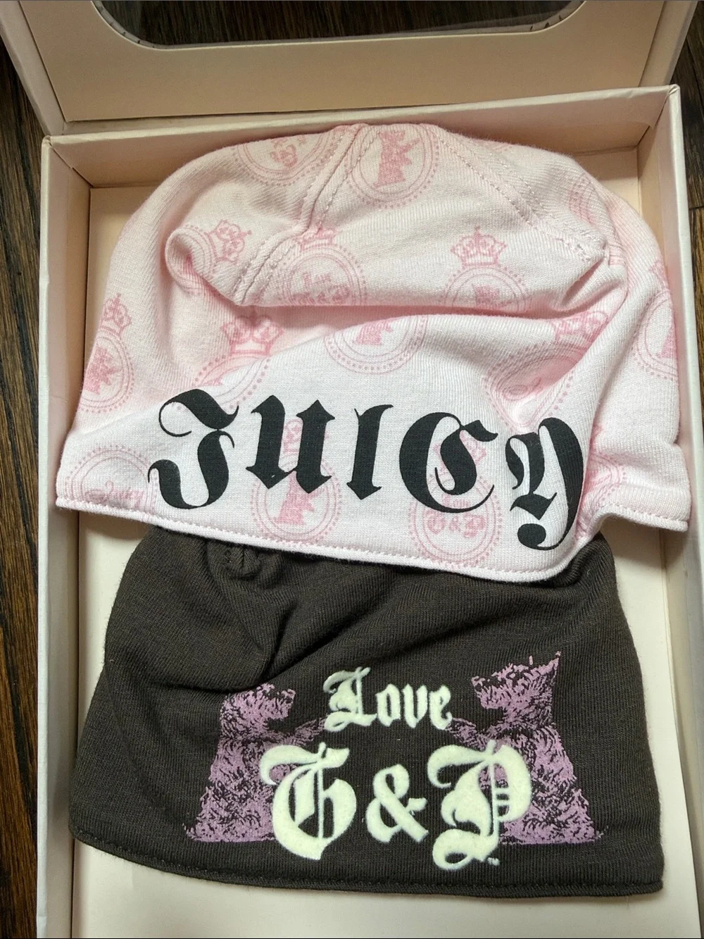 Juicy Couture Two Reversible Baby Girl Beanies 0-6 Months